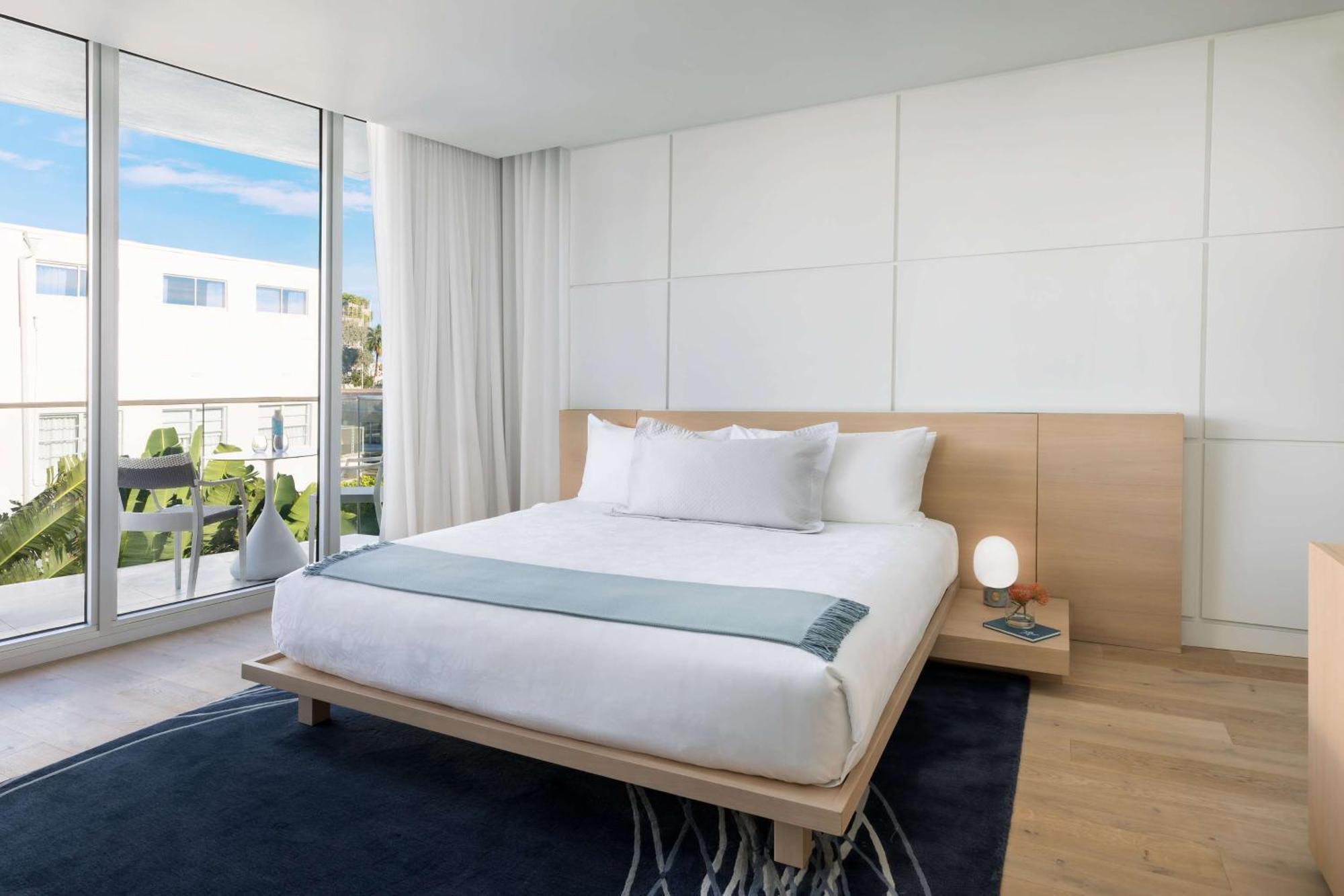 The Gabriel Miami South Beach, Curio Collection By Hilton Miami Beach Exterior photo